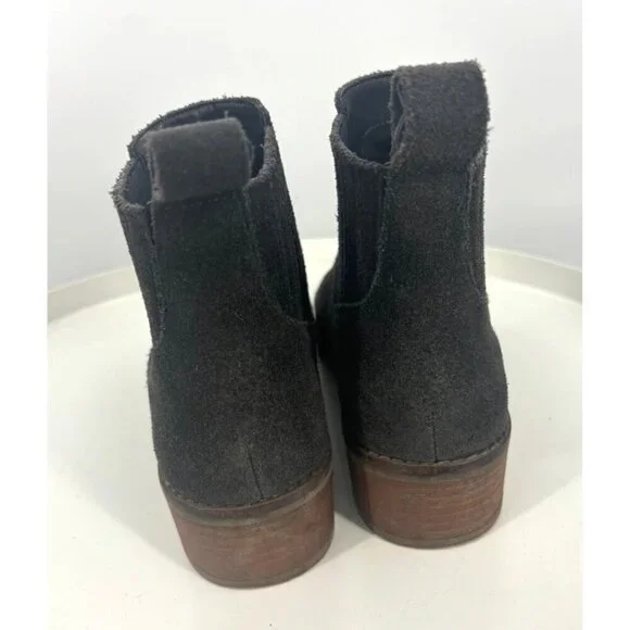Dolce Vita Terra Charcoal Gray Suede Booties 9 - Picture 4 of 5